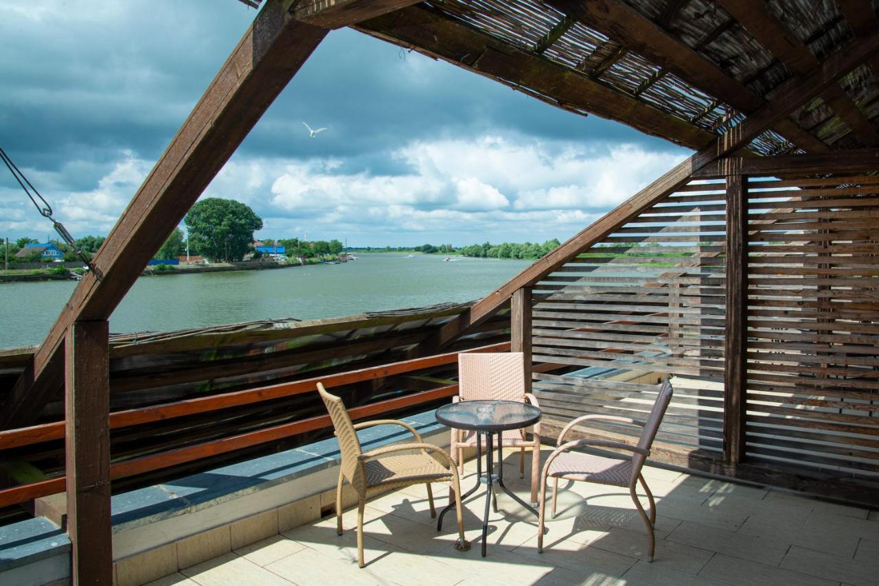 Paradis Hotel Мила-Доуэзечи-ши-Трей Экстерьер фото