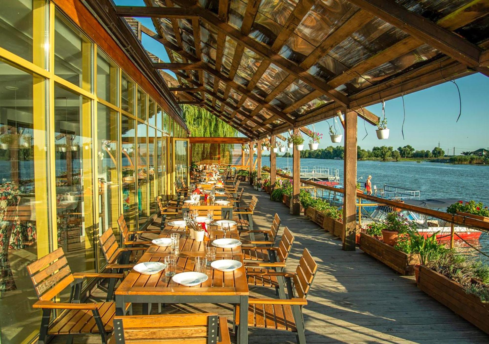 Paradis Hotel Мила-Доуэзечи-ши-Трей Экстерьер фото